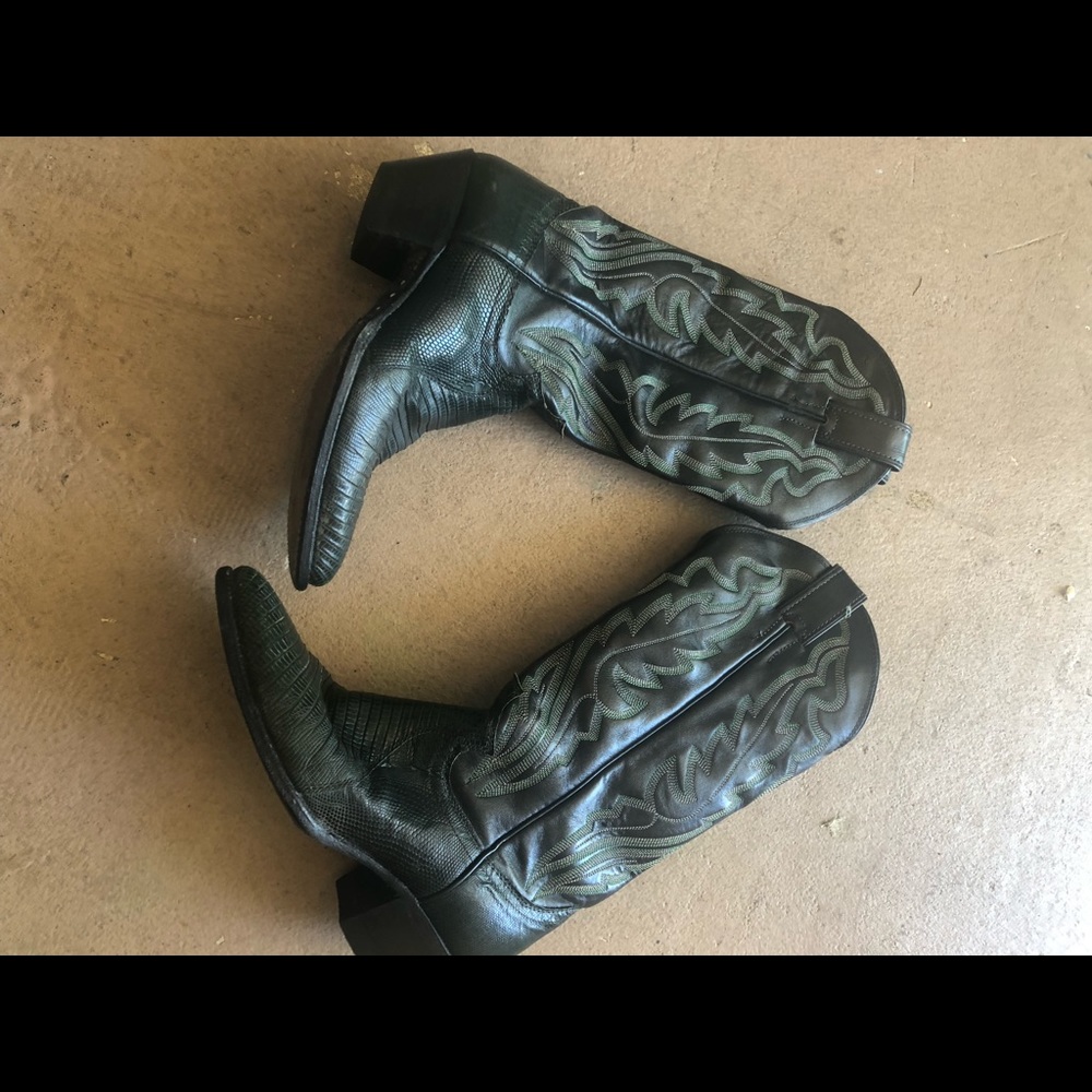 Justin Cowboy boots green